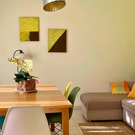 Casinha Sub-vila Grupo Beira-mar