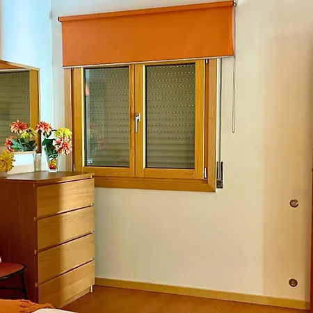 Apartamento Casinha Sub-vila Grupo Beira-mar Nazaré